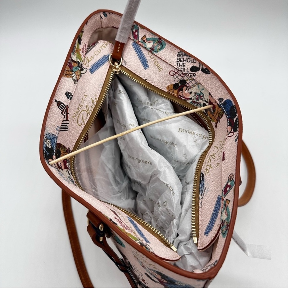 Mickey and Minnie Mouse Dooney & Bourke Tote Bag - Picture 7 of 12